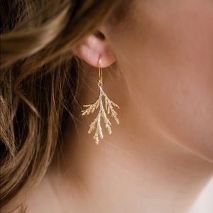 Gold branch cedar earrings
